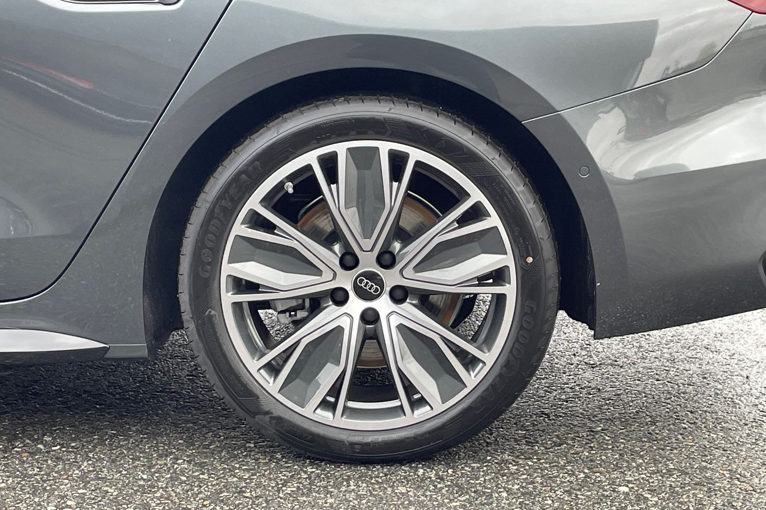 heti ajoon Audi A5