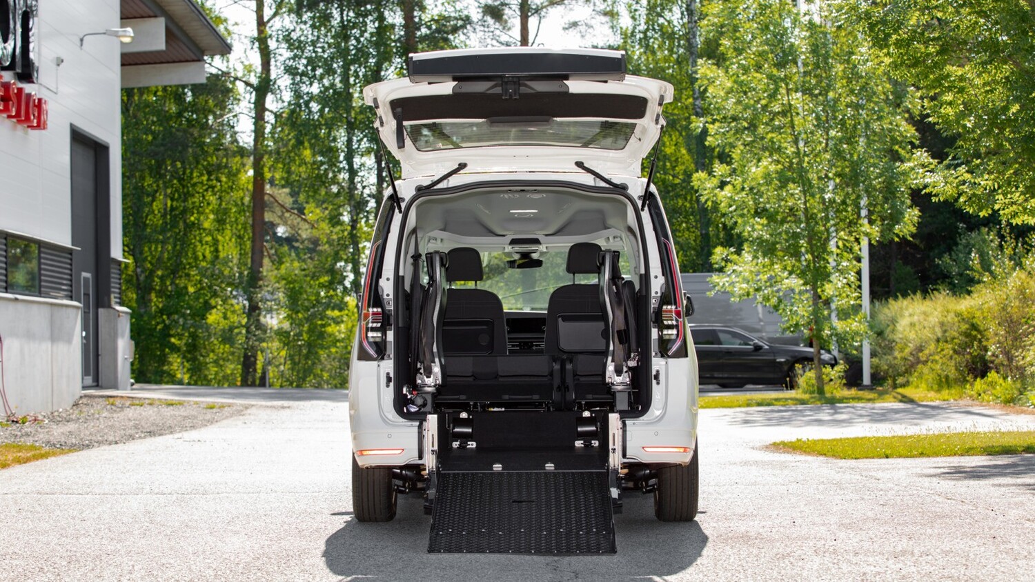 heti ajoon Volkswagen Caddy Maxi