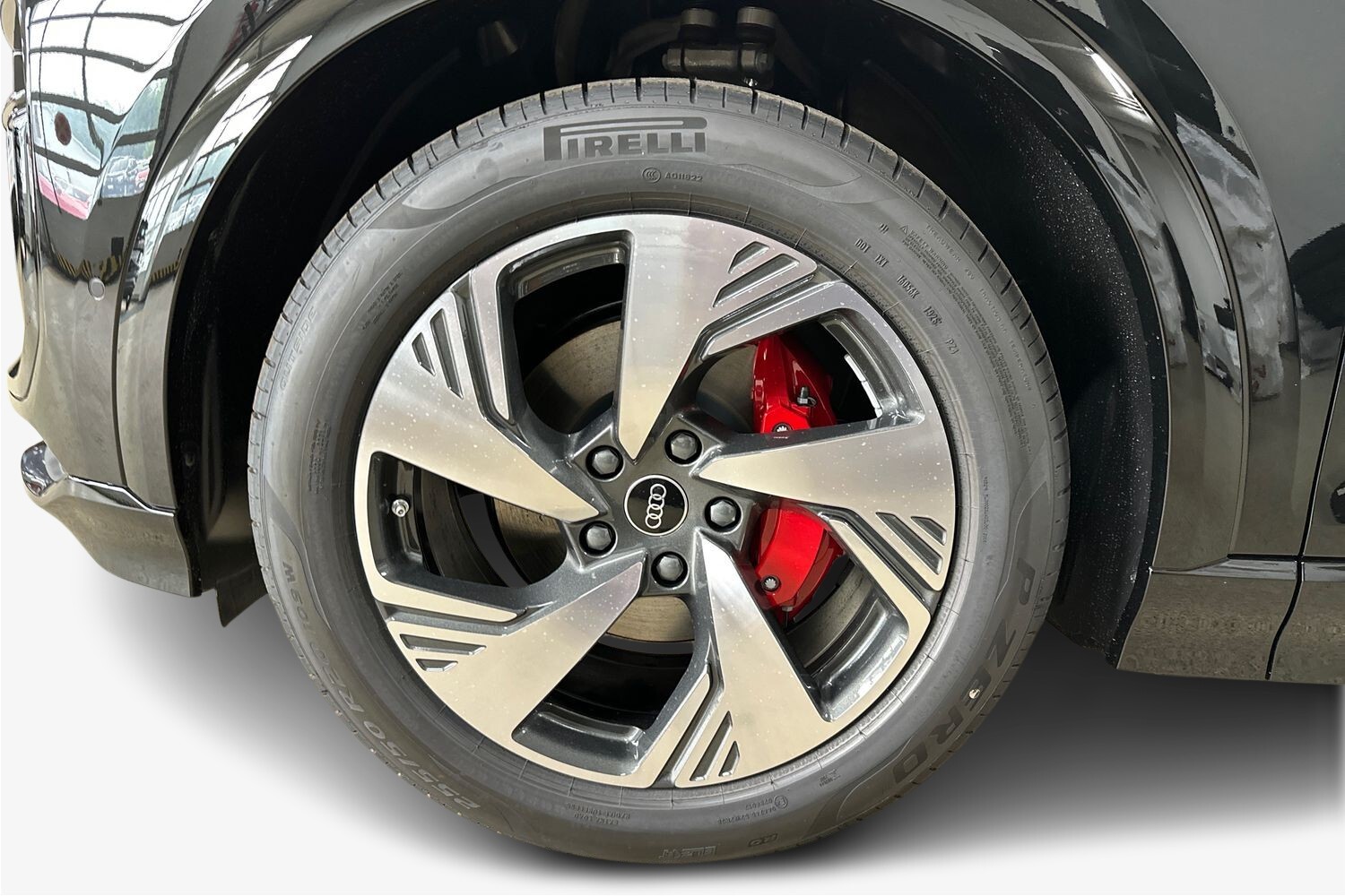 heti ajoon Audi Q6 e-tron