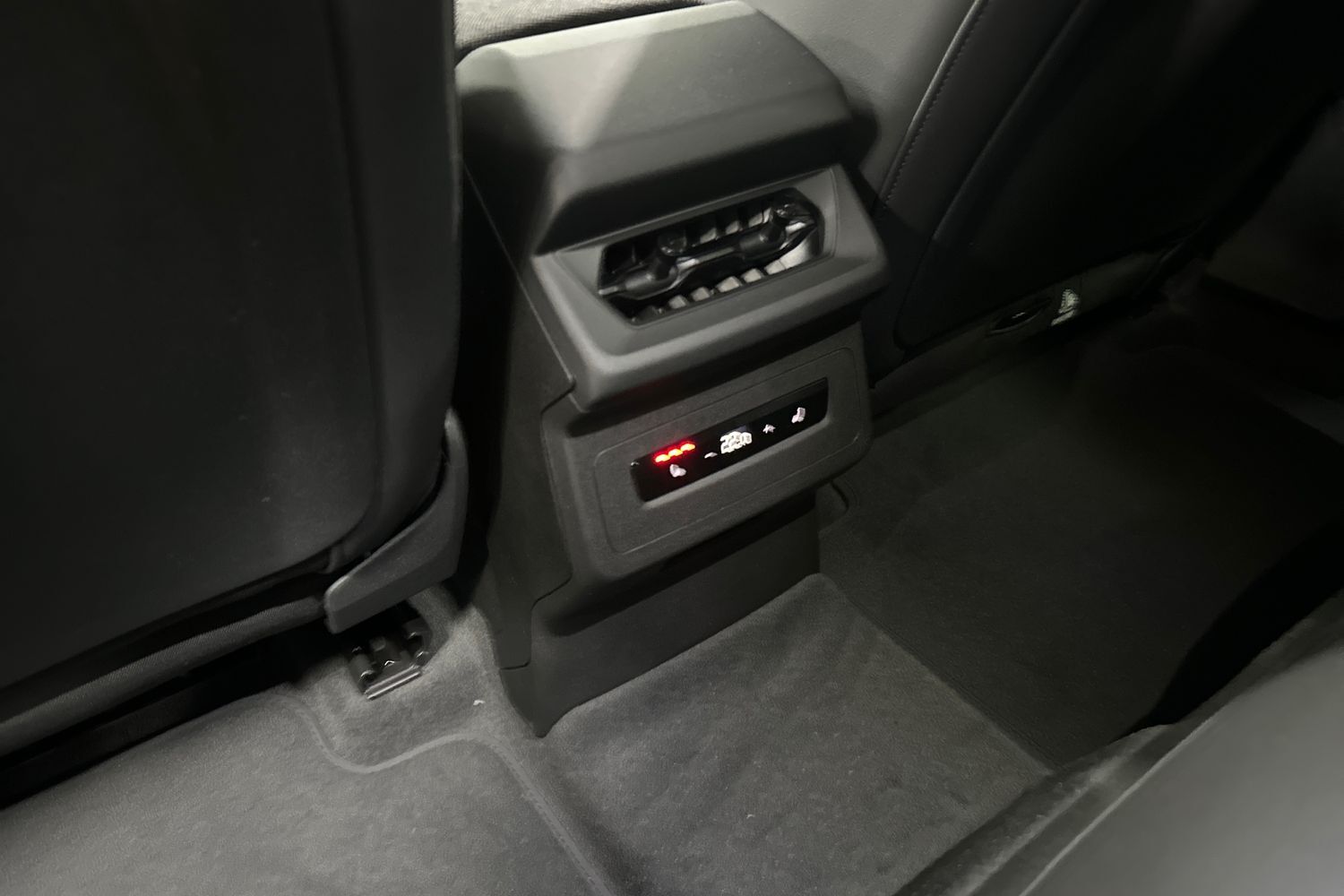 heti ajoon Audi A6 e-tron