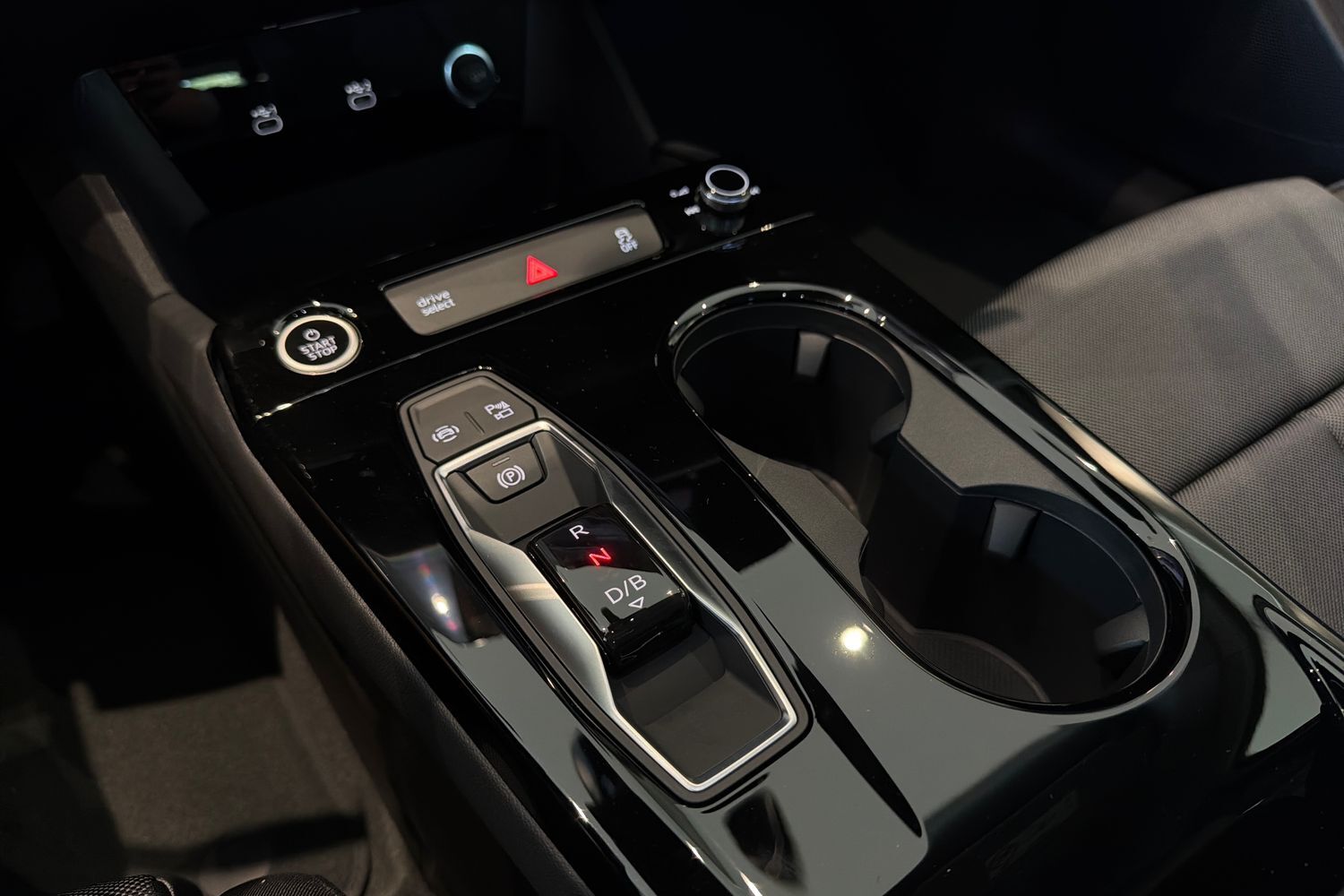 heti ajoon Audi A6 e-tron