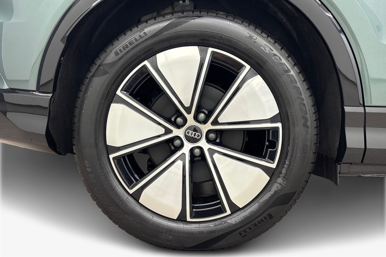 heti ajoon Audi Q4 e-tron