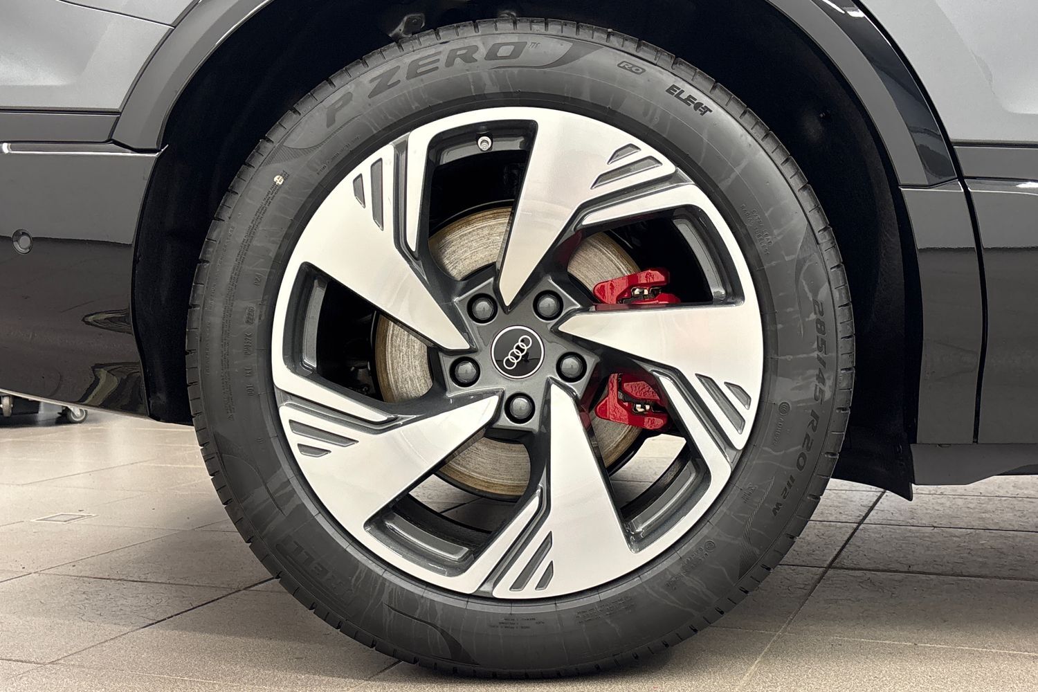 heti ajoon Audi Q6 e-tron