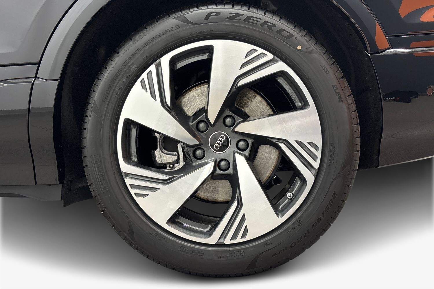 heti ajoon Audi Q6 e-tron