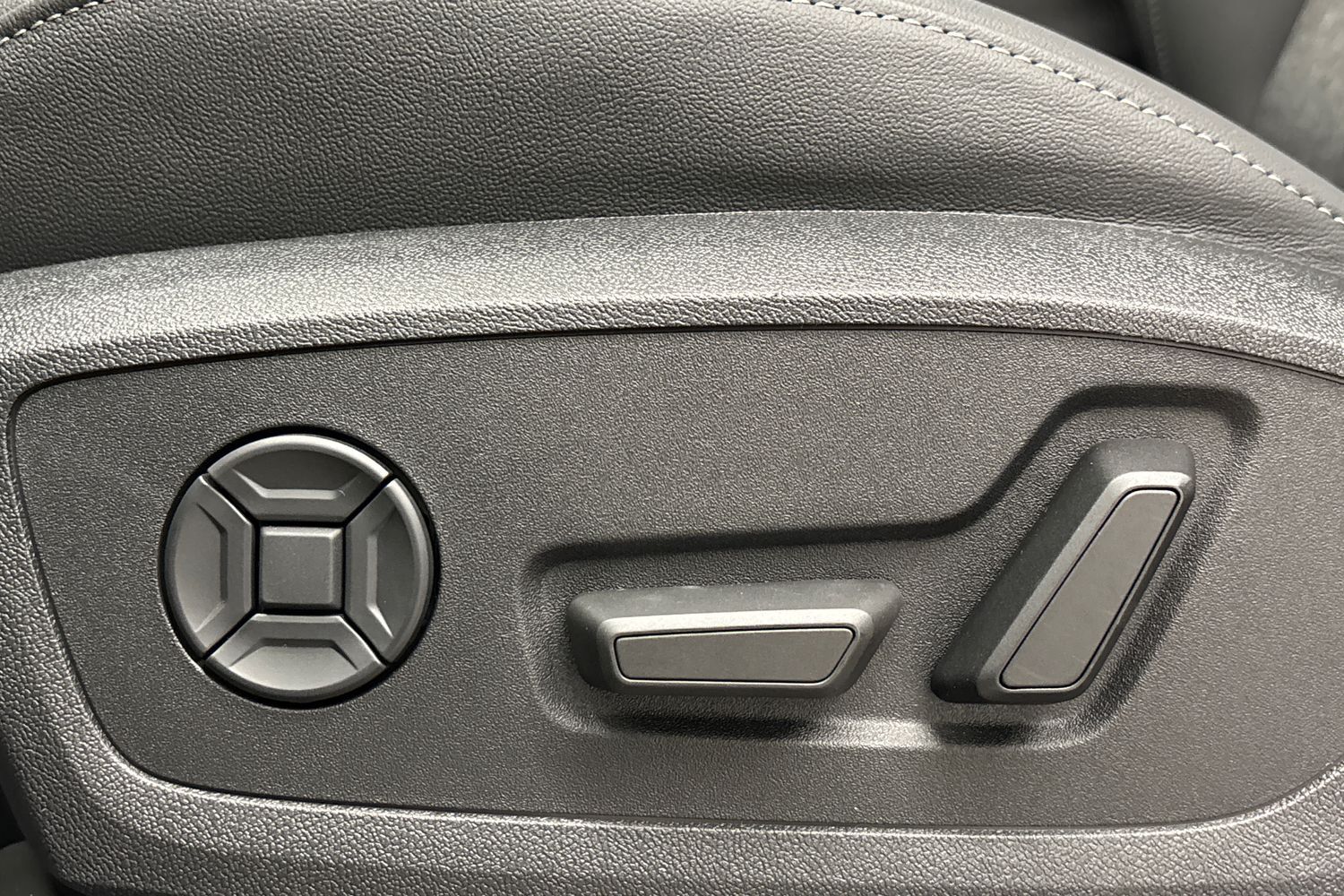 heti ajoon Audi Q6 e-tron