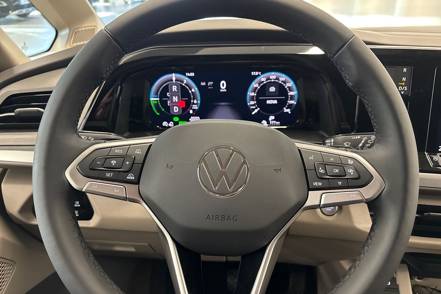 heti ajoon Volkswagen Multivan