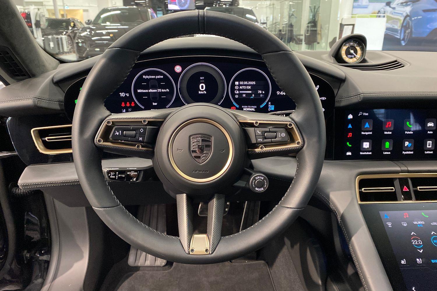 heti ajoon Porsche Taycan
