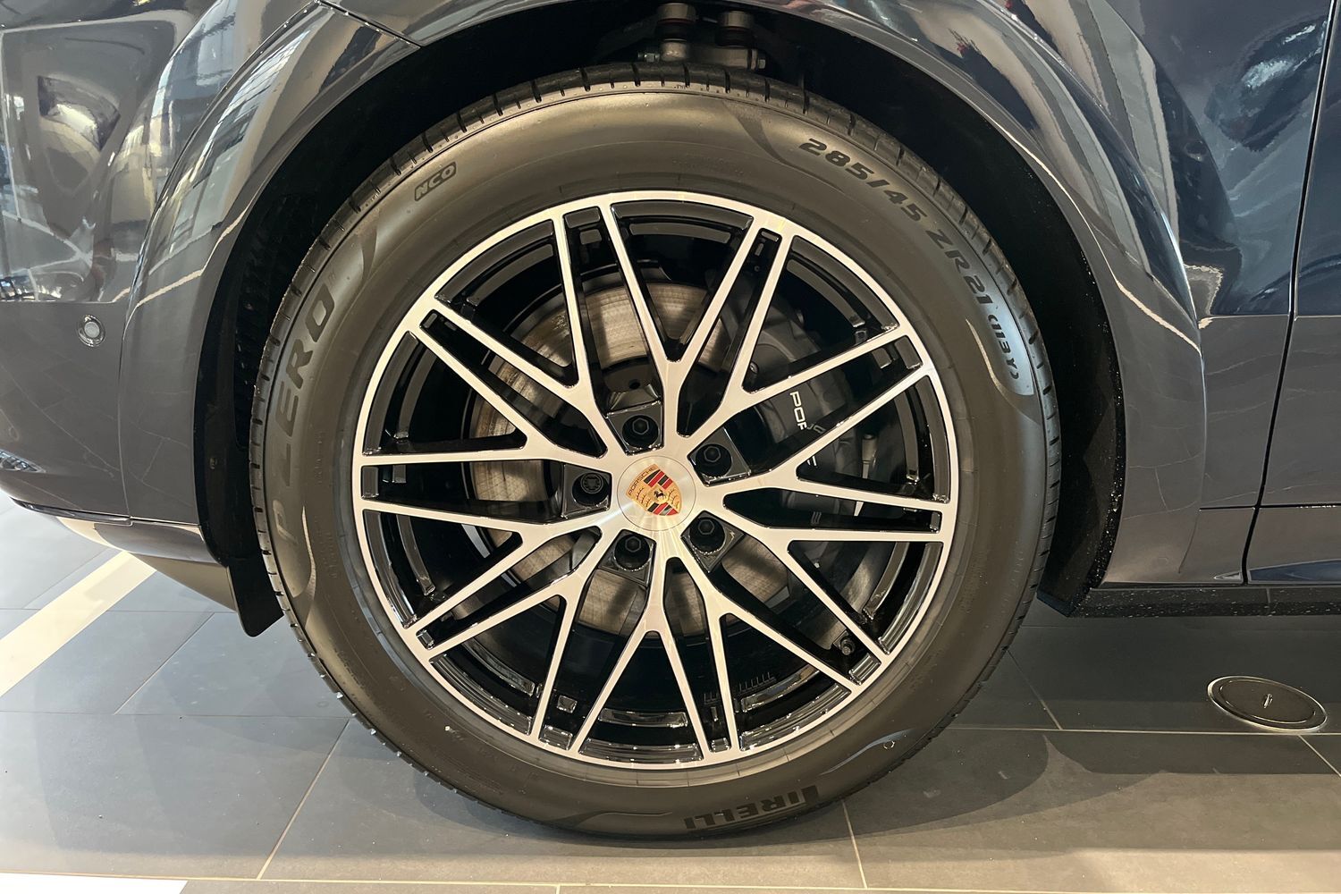 heti ajoon Porsche Cayenne