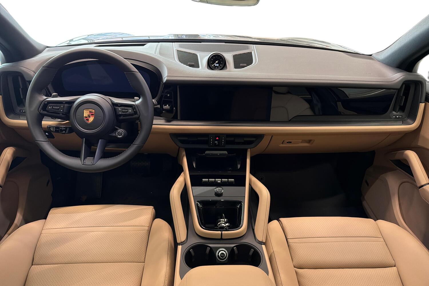 heti ajoon Porsche Cayenne