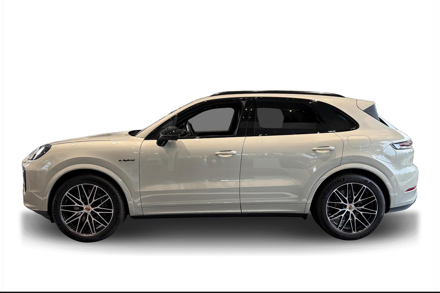 heti ajoon Porsche Cayenne