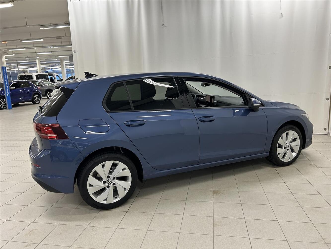 heti ajoon Volkswagen Golf