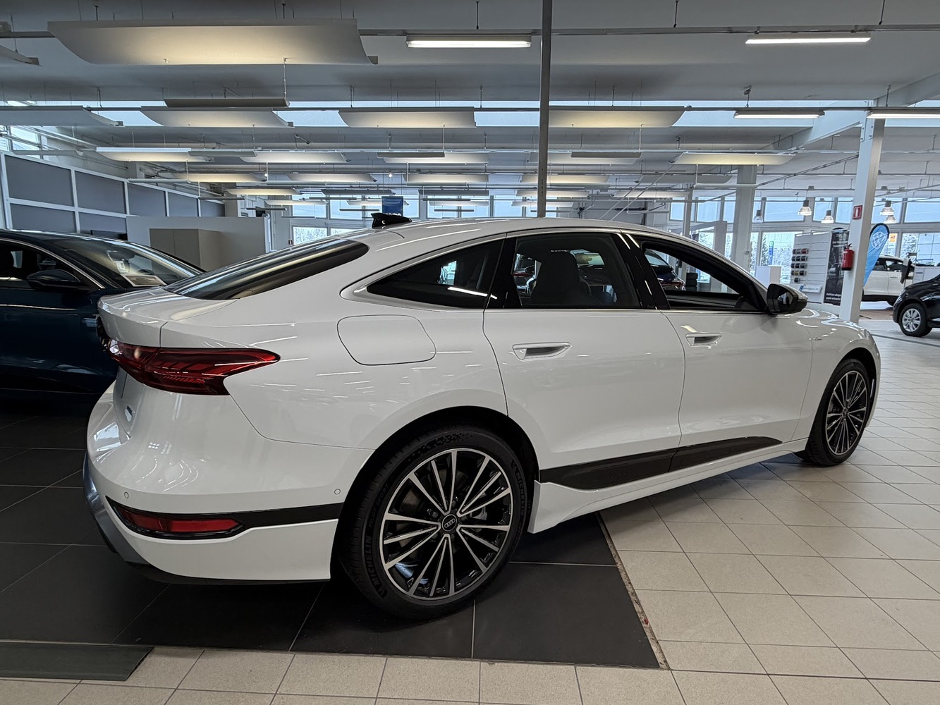 heti ajoon Audi A6 e-tron