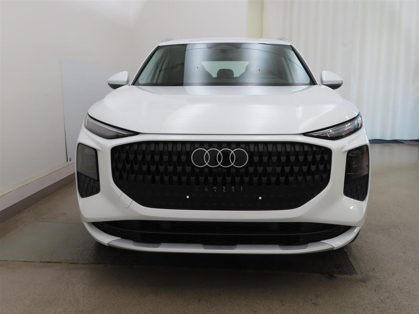 heti ajoon Audi Q3