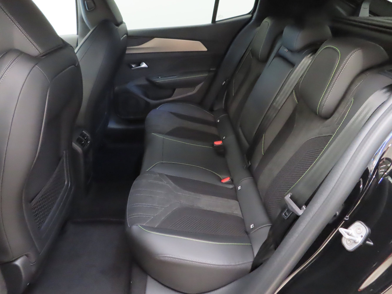 heti ajoon Peugeot 408