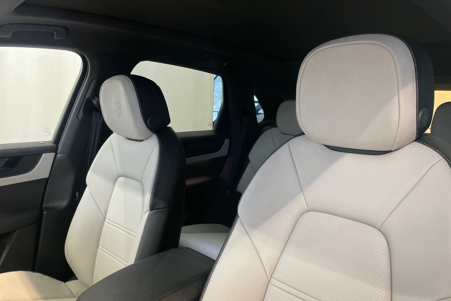 heti ajoon Porsche Cayenne
