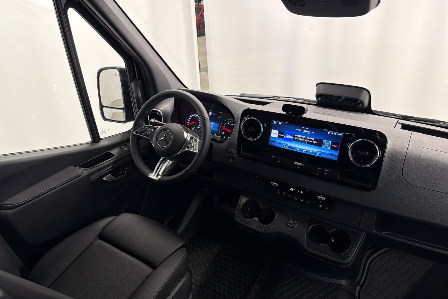 heti ajoon Mercedes-Benz Sprinter