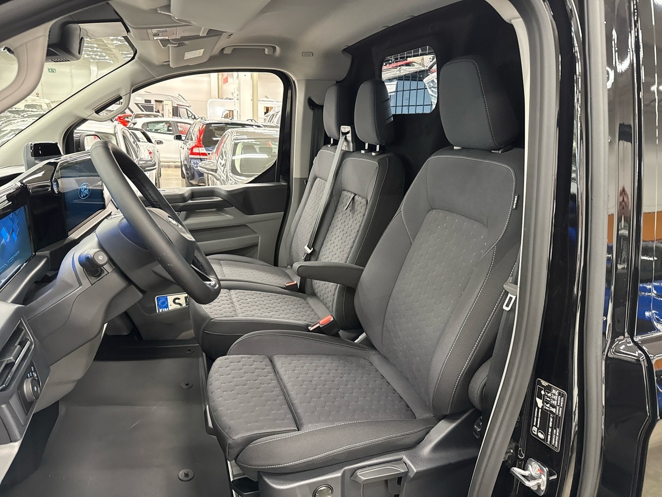 heti ajoon Ford Transit Custom