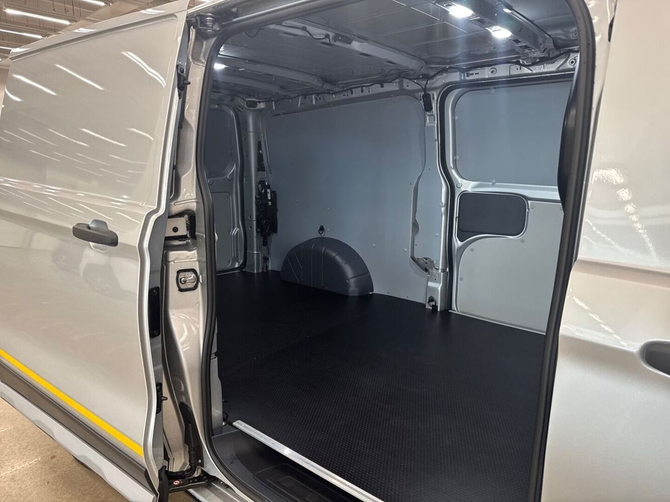heti ajoon Ford Transit Custom
