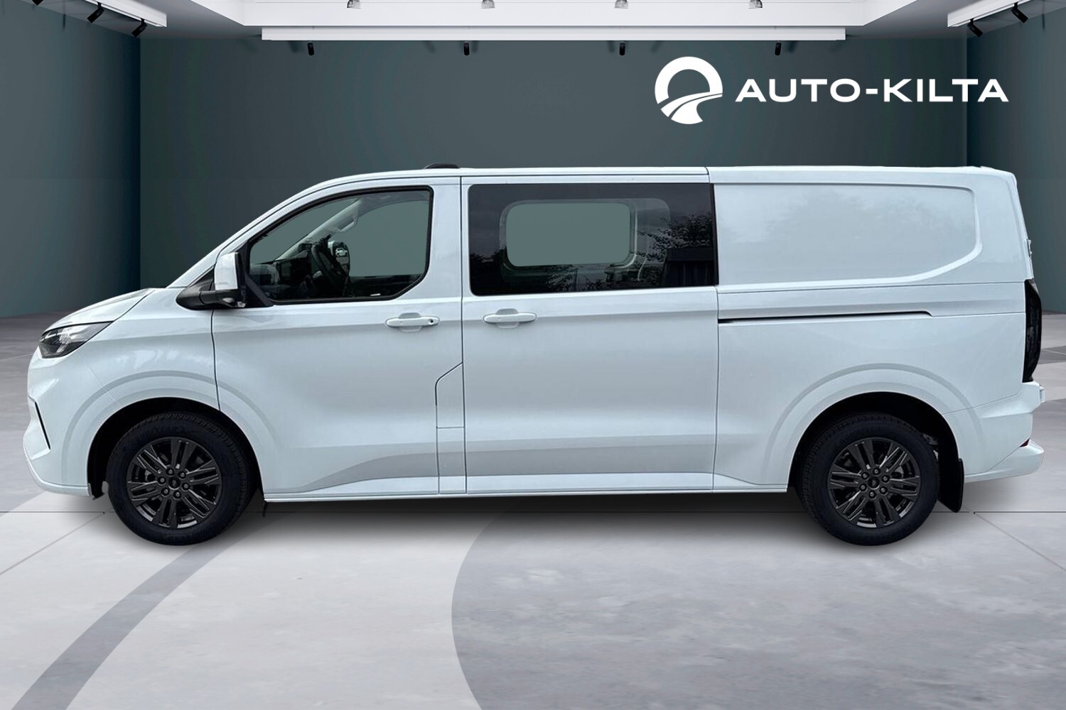 heti ajoon Ford Transit Custom