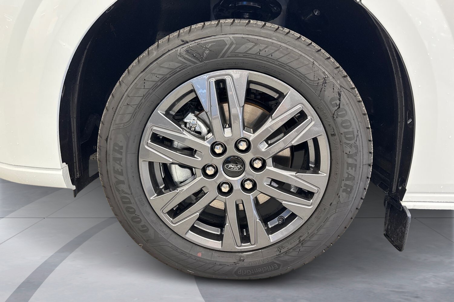 heti ajoon Ford Transit Custom
