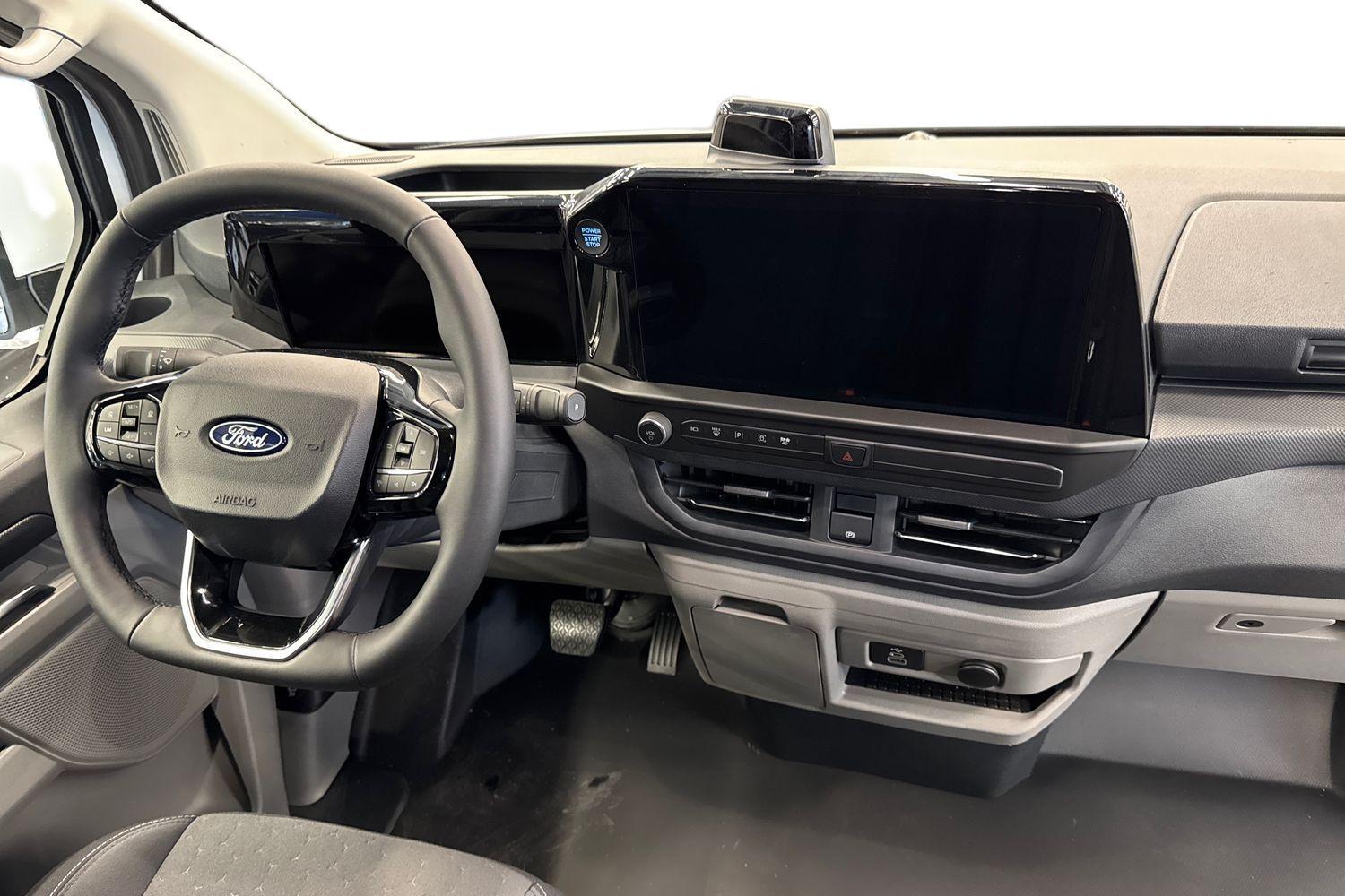 heti ajoon Ford Transit Custom