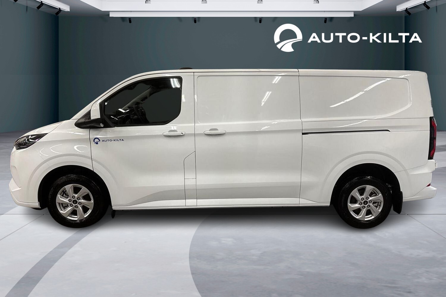 heti ajoon Ford Transit Custom
