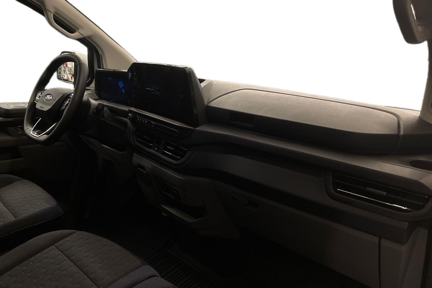 heti ajoon Ford Transit Custom
