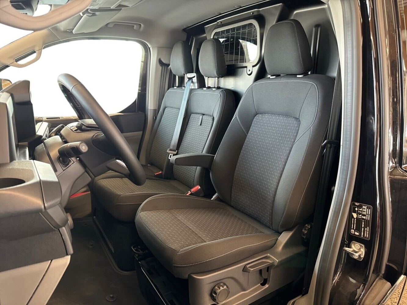 heti ajoon Ford Transit Custom