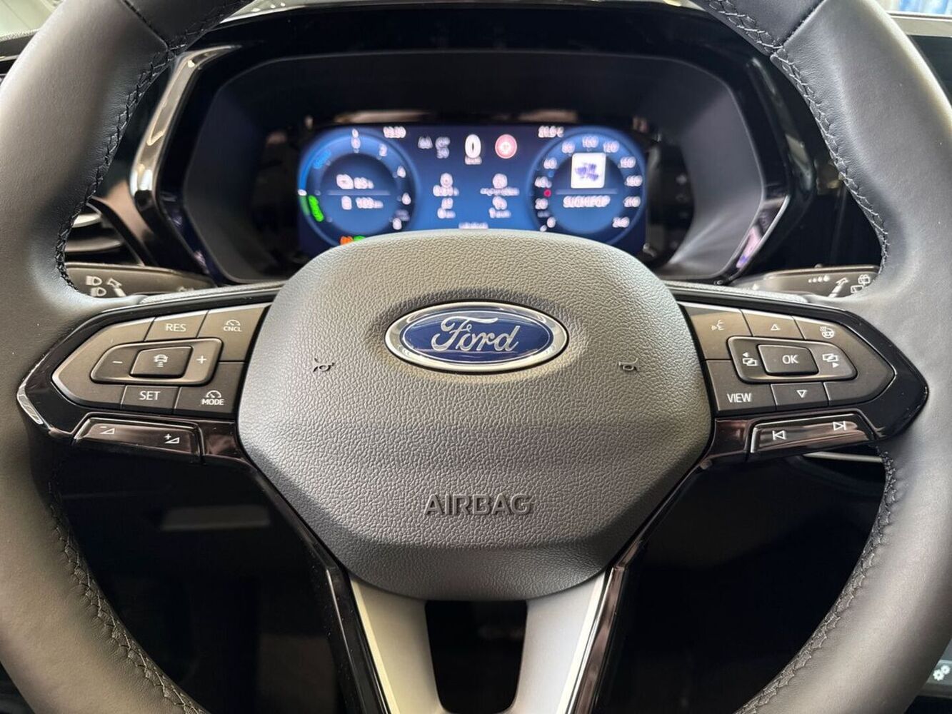 heti ajoon Ford Grand Tourneo Connect