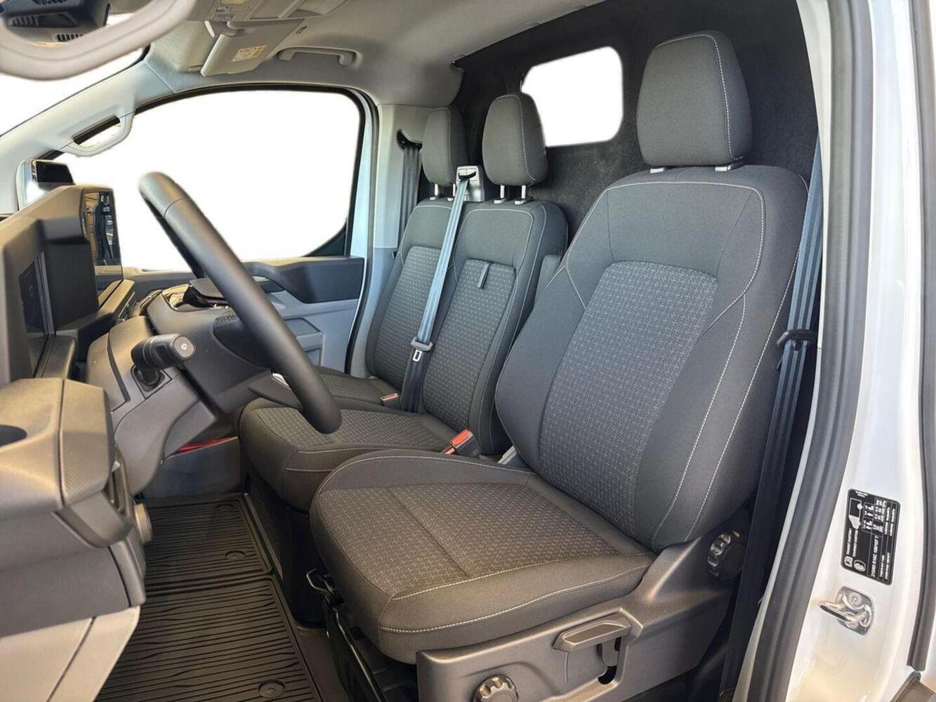 heti ajoon Ford Transit Custom