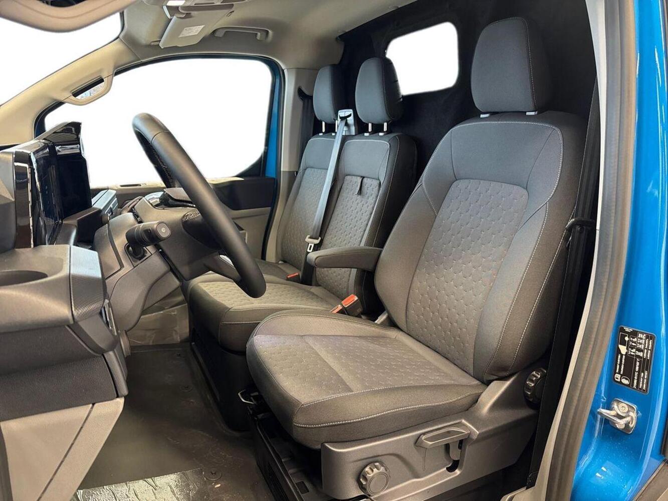 heti ajoon Ford Transit Custom