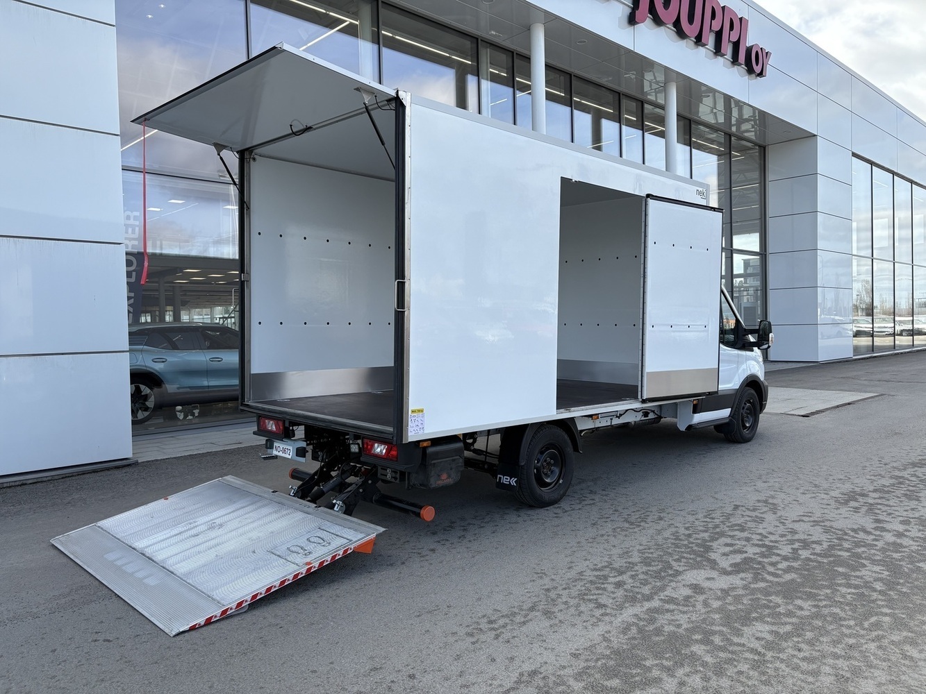 heti ajoon Ford Transit