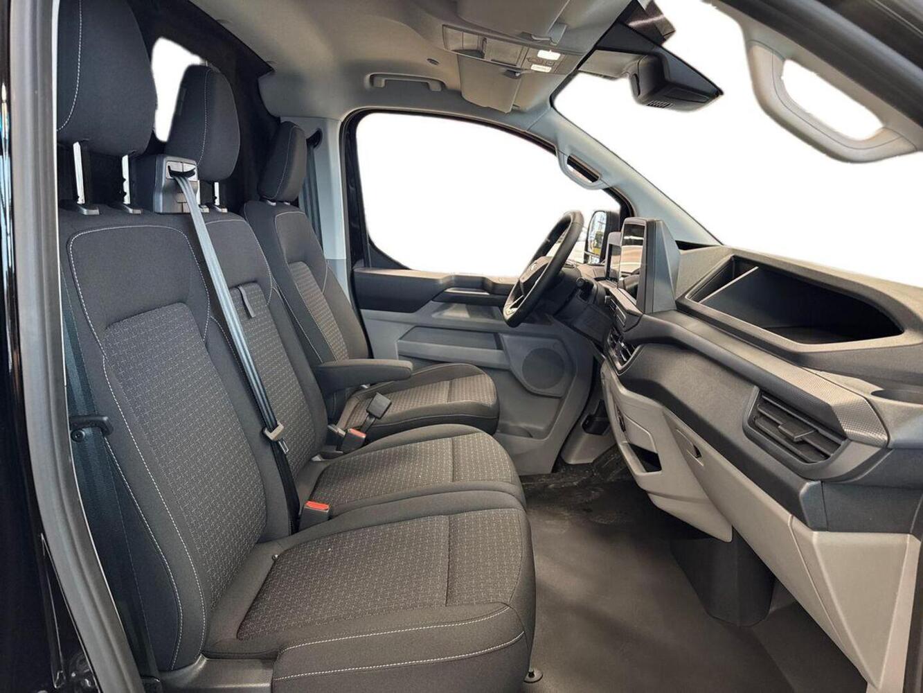 heti ajoon Ford Transit Custom