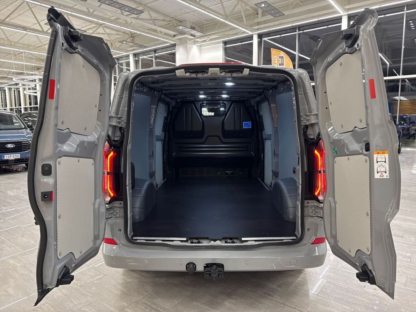 heti ajoon Ford Transit Custom