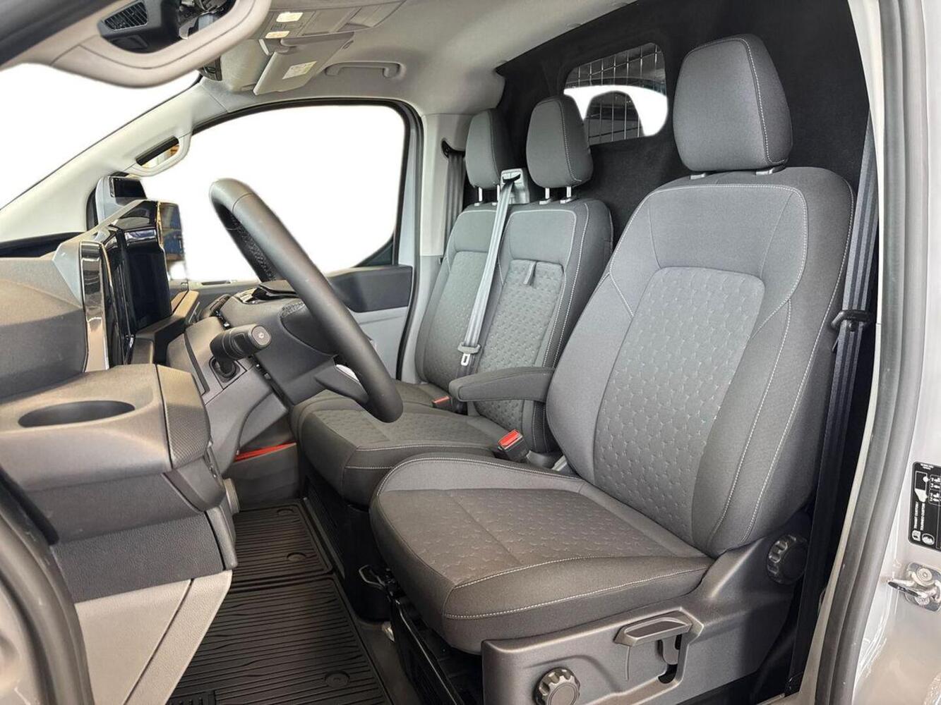 heti ajoon Ford Transit Custom
