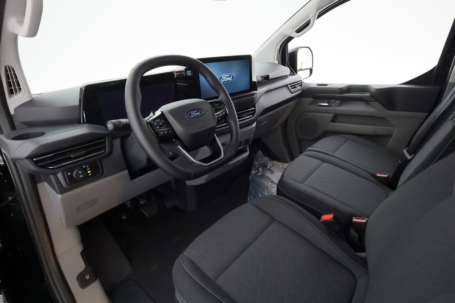 heti ajoon Ford Transit Custom