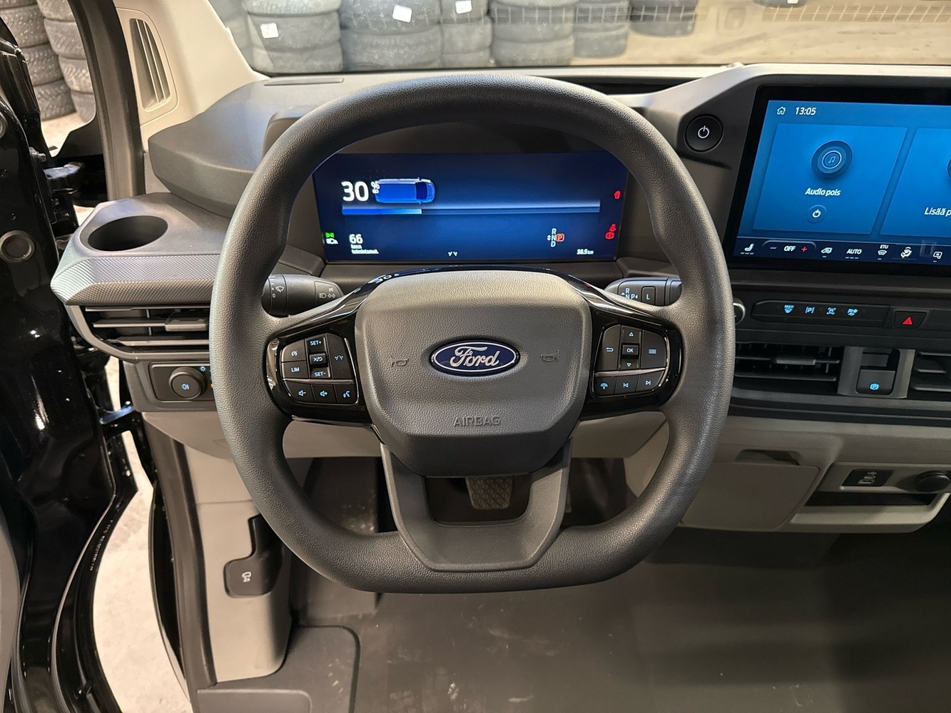 heti ajoon Ford Transit Custom