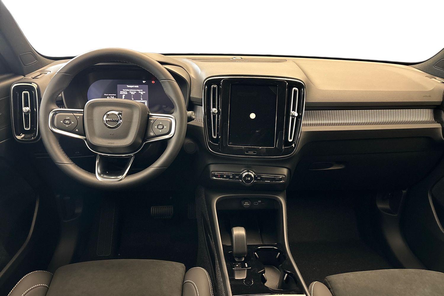 heti ajoon Volvo EX40