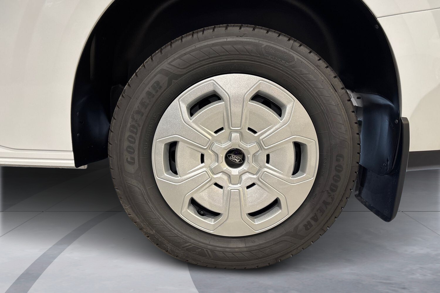heti ajoon Ford Transit Custom