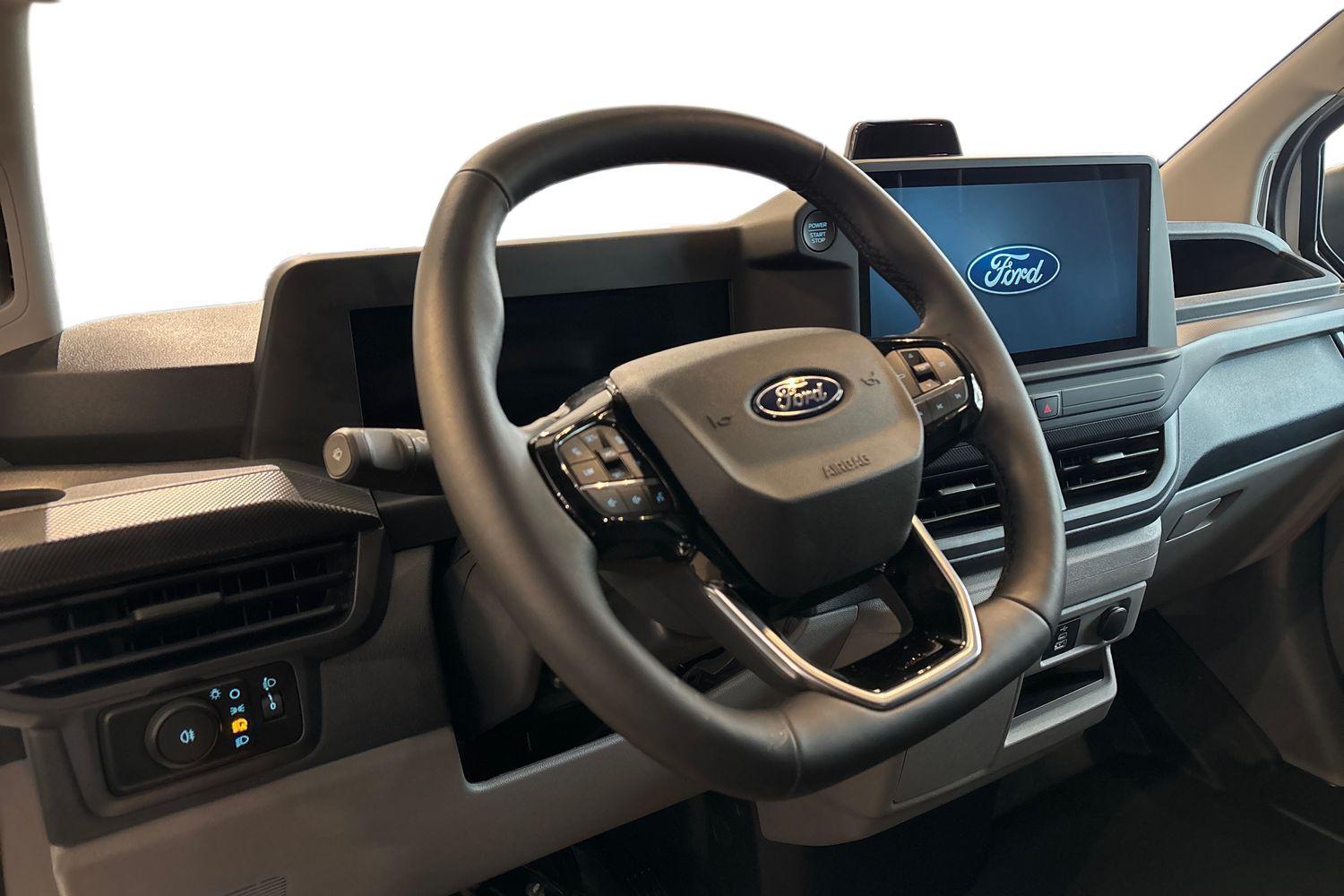heti ajoon Ford Transit Custom