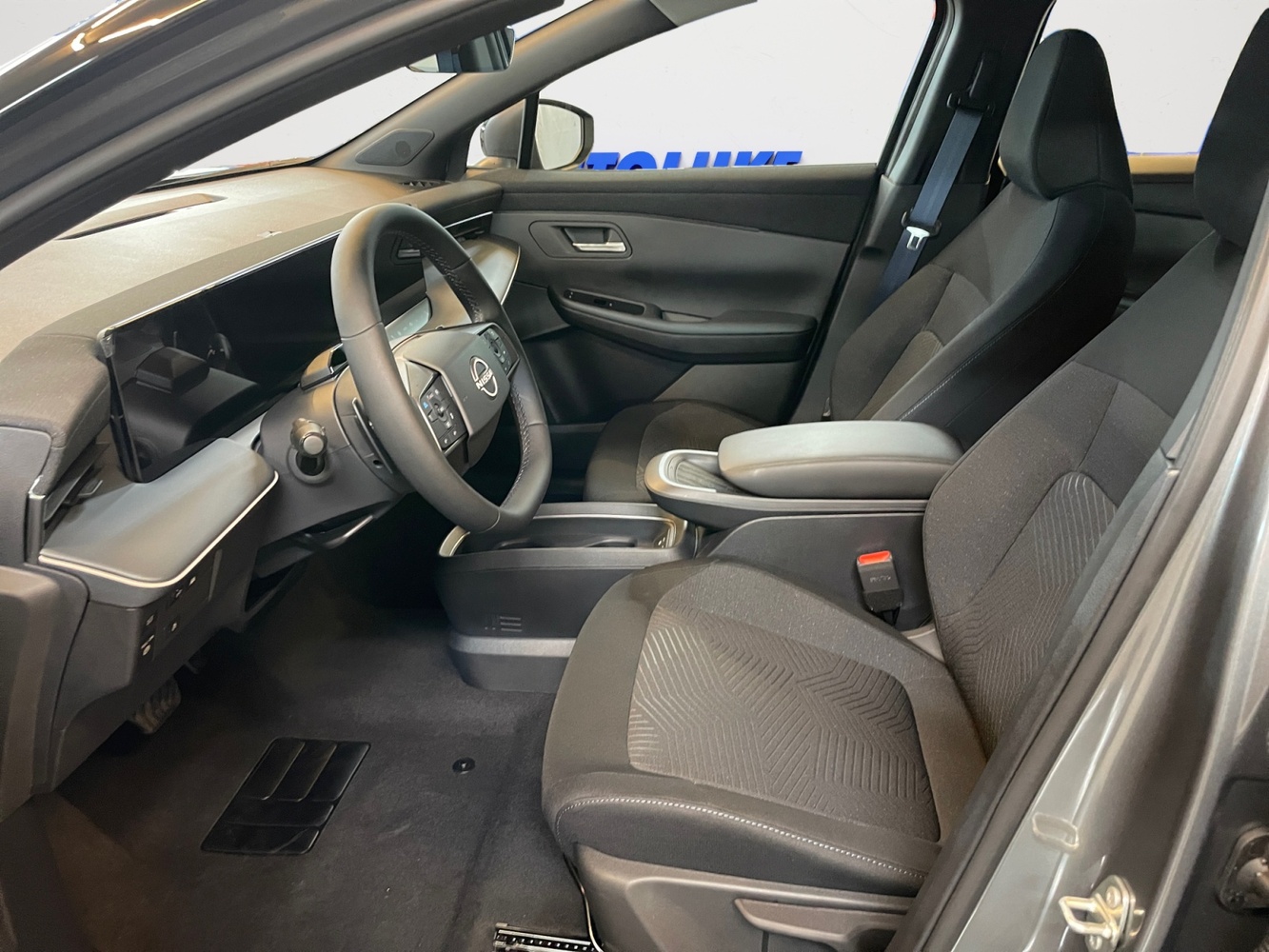 heti ajoon Nissan Leaf