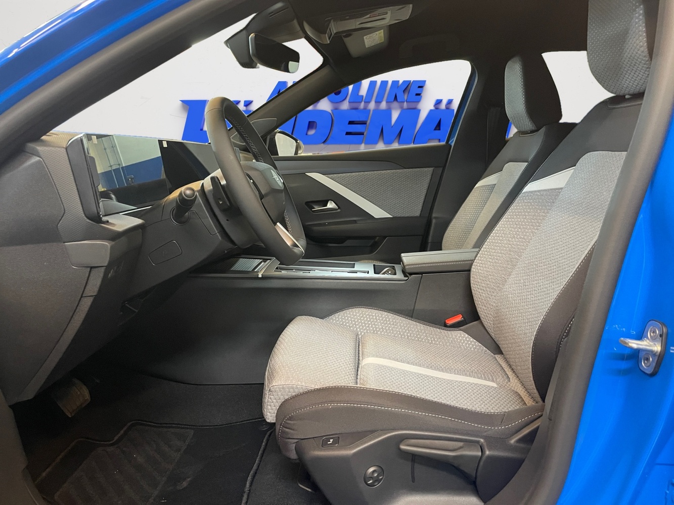 heti ajoon Opel Astra
