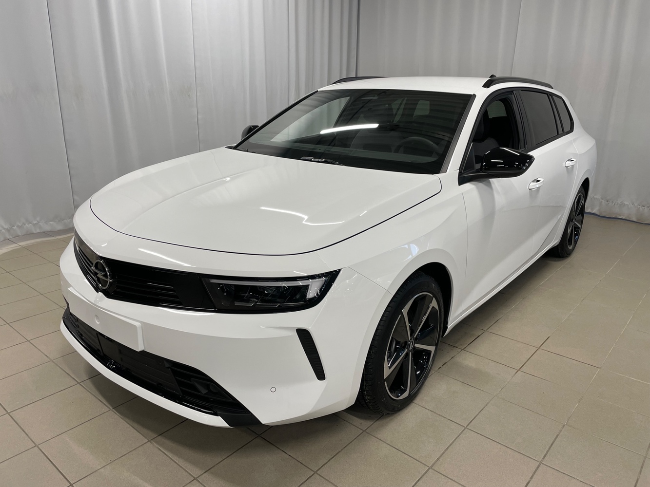 heti ajoon Opel Astra