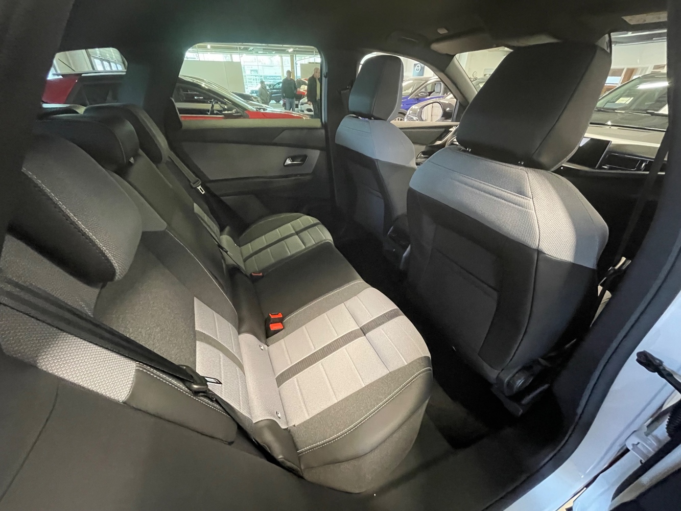heti ajoon Opel Grandland