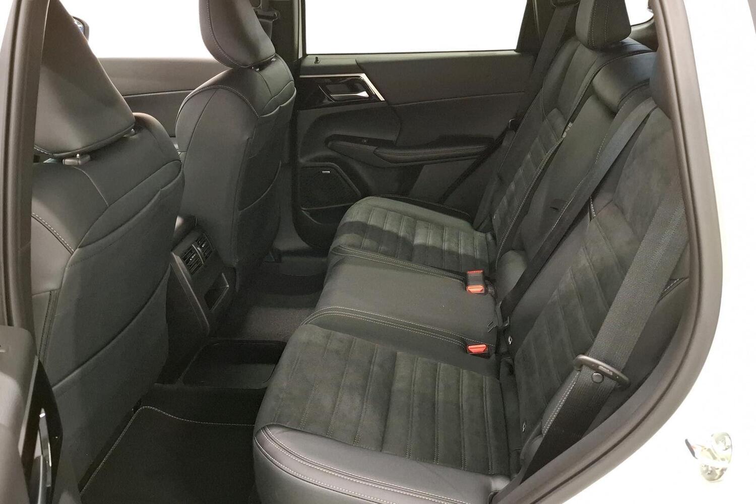 heti ajoon Mitsubishi Outlander