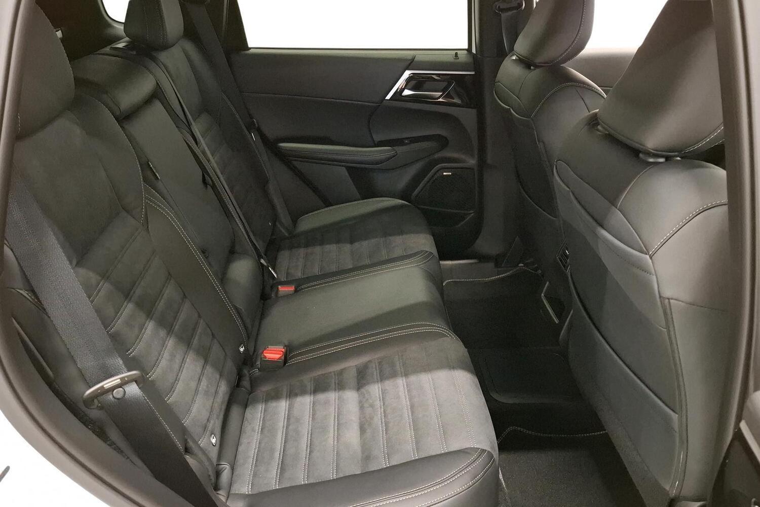 heti ajoon Mitsubishi Outlander