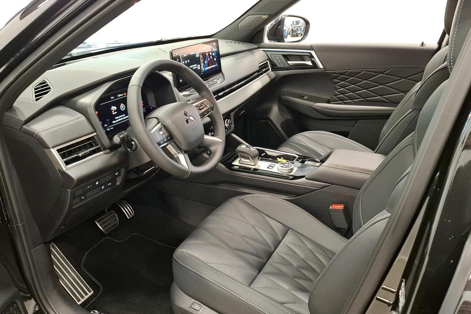heti ajoon Mitsubishi Outlander