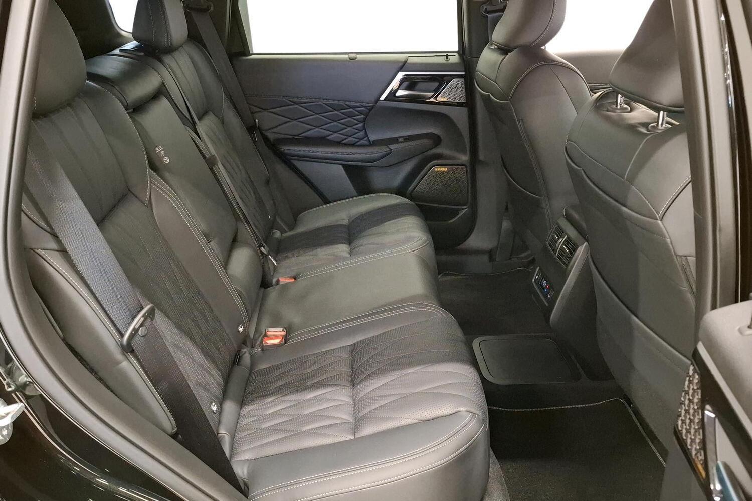 heti ajoon Mitsubishi Outlander