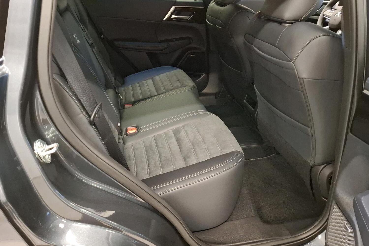 heti ajoon Mitsubishi Outlander
