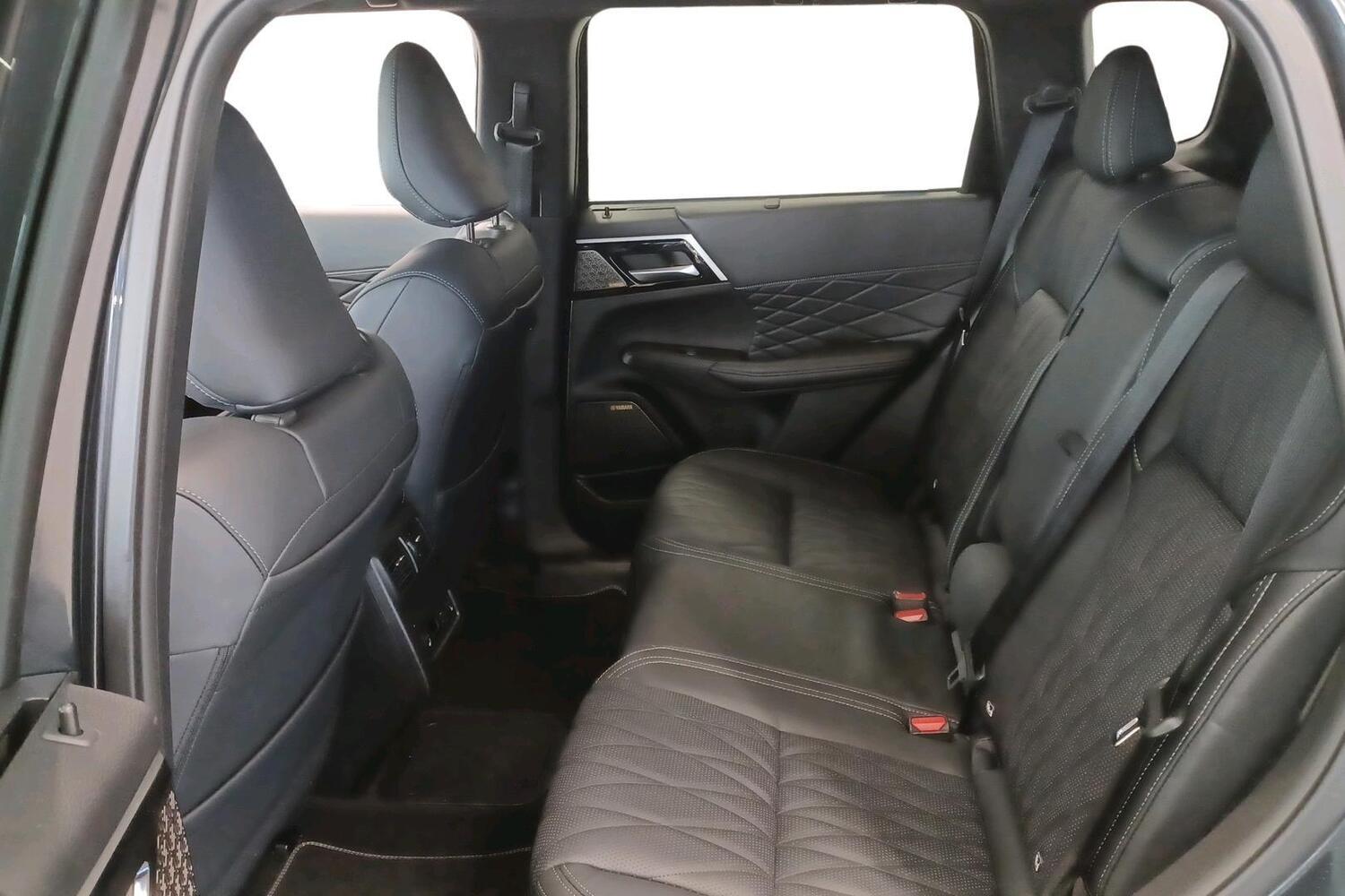 heti ajoon Mitsubishi Outlander